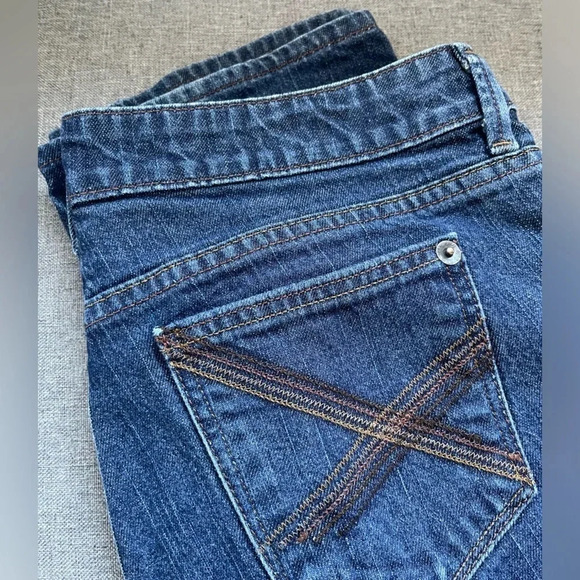 Apt 9 straight leg jeans, size 12 - Picture 3 of 5